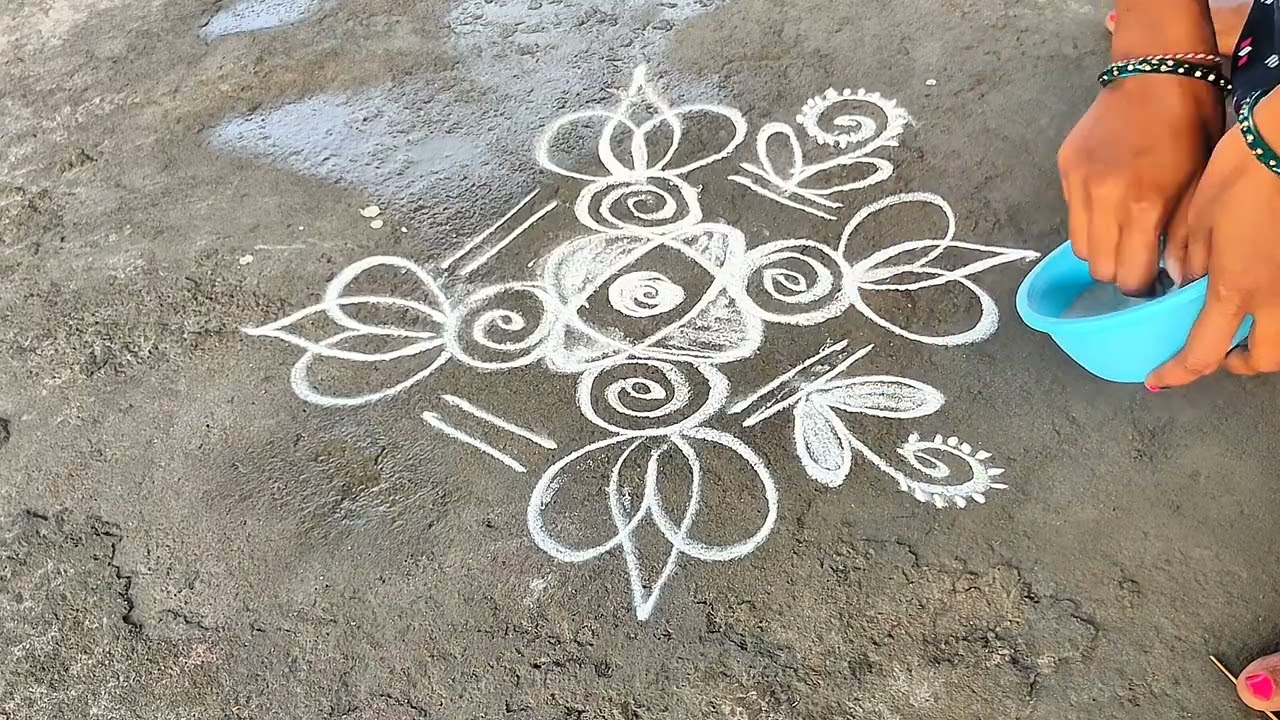 Daliy rangoli #muggulu #rangoli #easyrangoli #shortvideo #simplerangoli #morning rangoli #viral 