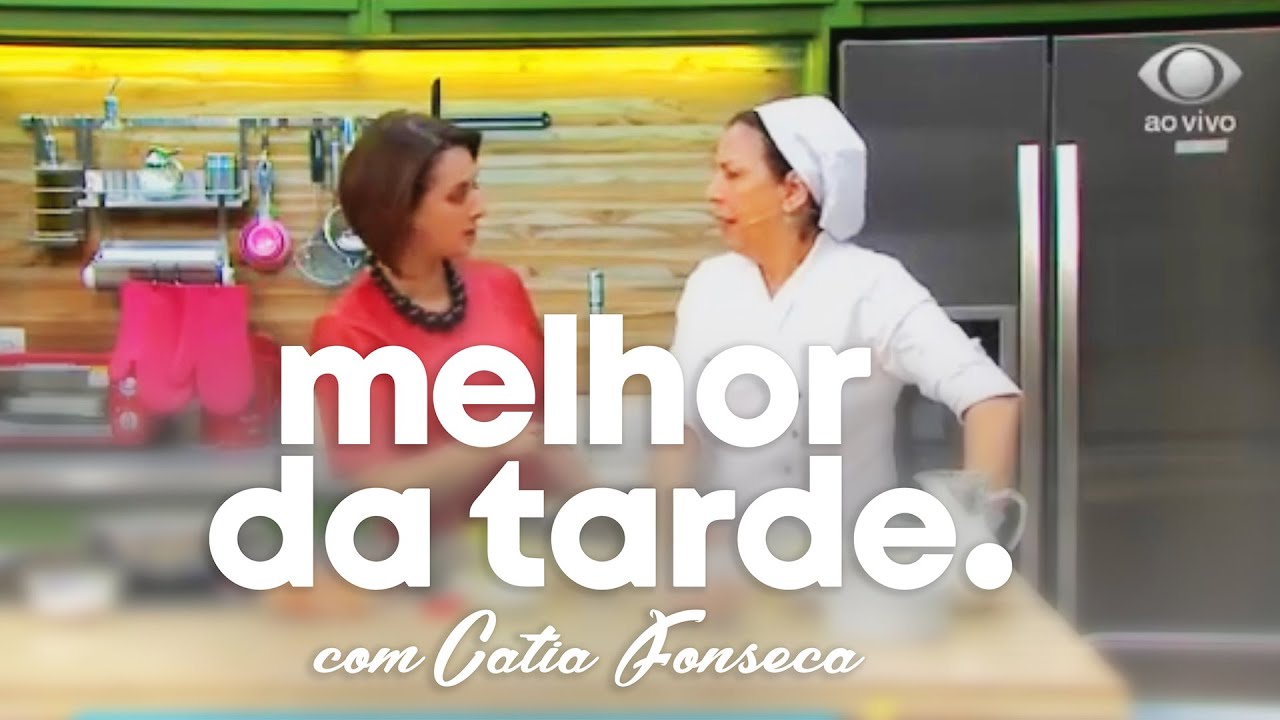 Aprenda a fazer torta de peito de peru com três queijos com Dona Maria e Catia Fonseca.