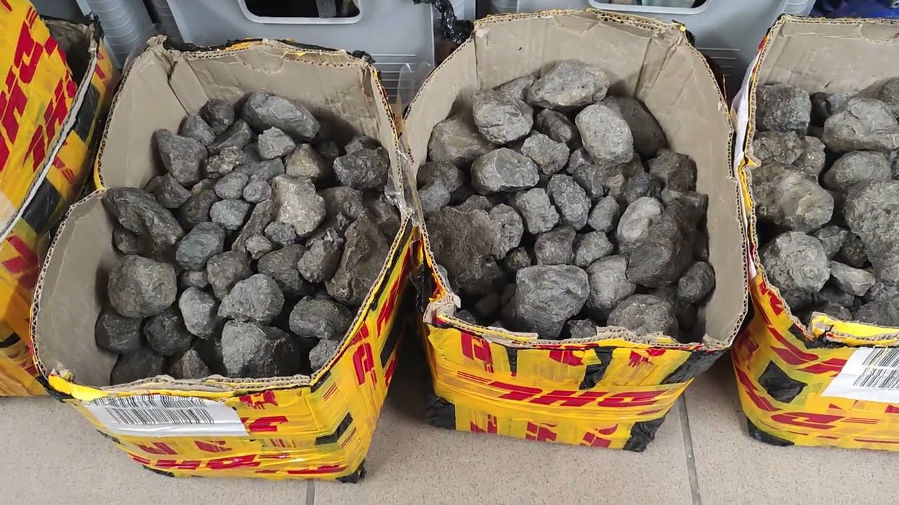 Polandmet Meteorites - JIKHARRA 001 Eucrite - various types of specimens