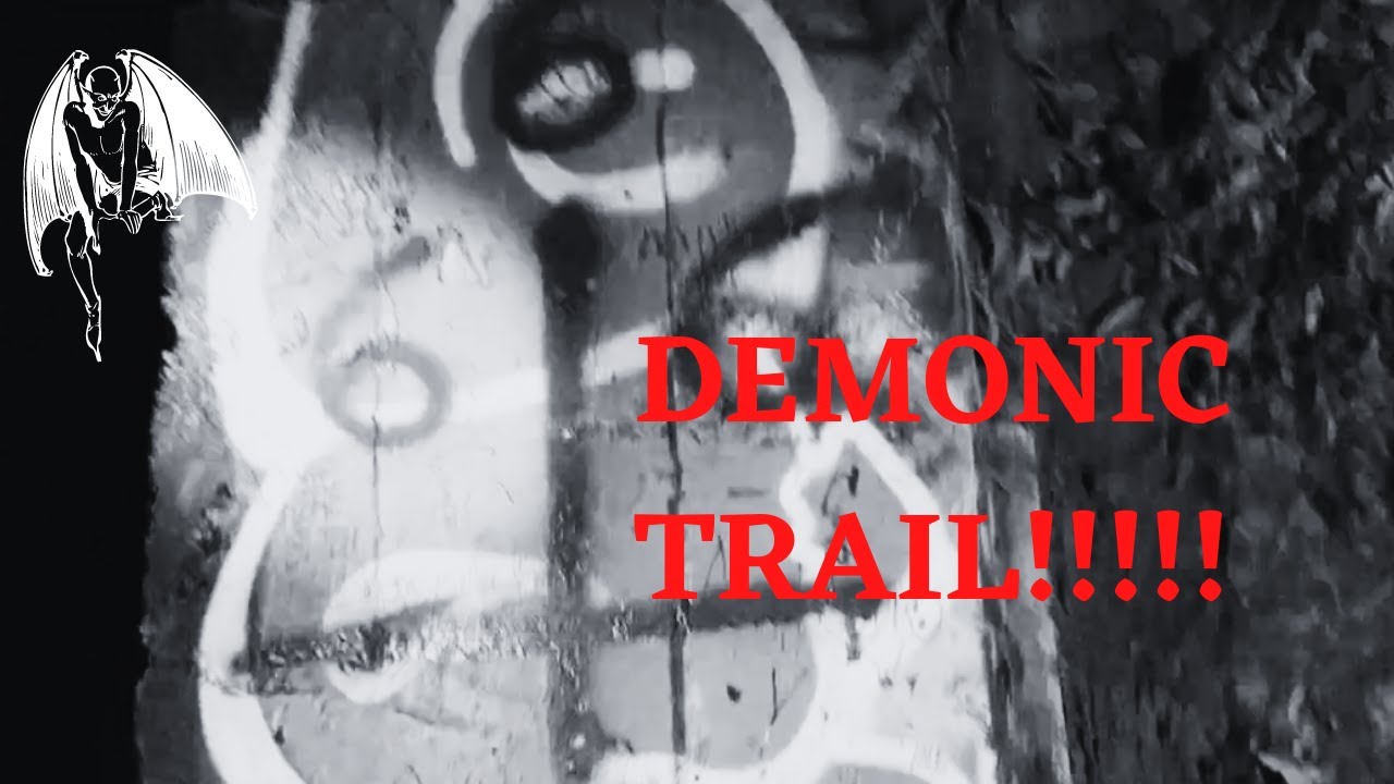 EXPLORING HAUNTED TRAIL! 👹 GETS CRAZYYYYYY!!!!!