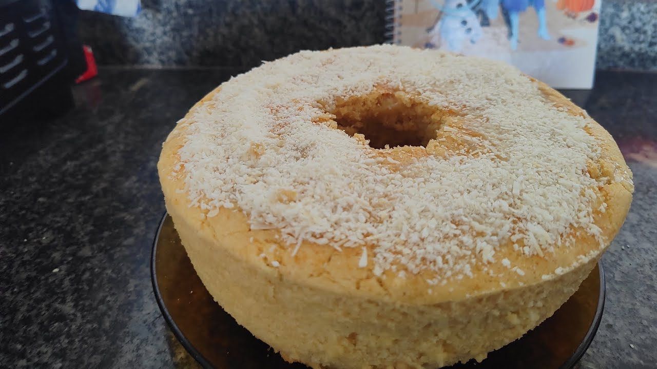 Bolo rápido e fácil pra fazer pra nossa visita, tomar com café.☕😋