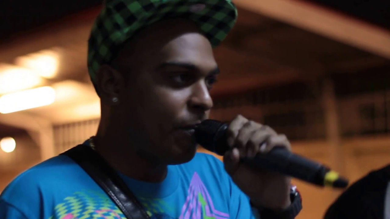 ROWELLO REHEARSEL SURINAM LIVE