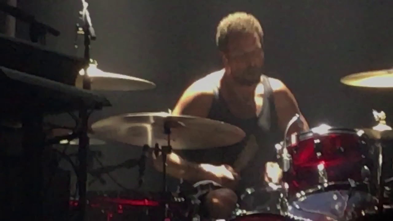 No One Knows - Queens of the Stone Age (The Anthem, DC - 10/20/17)