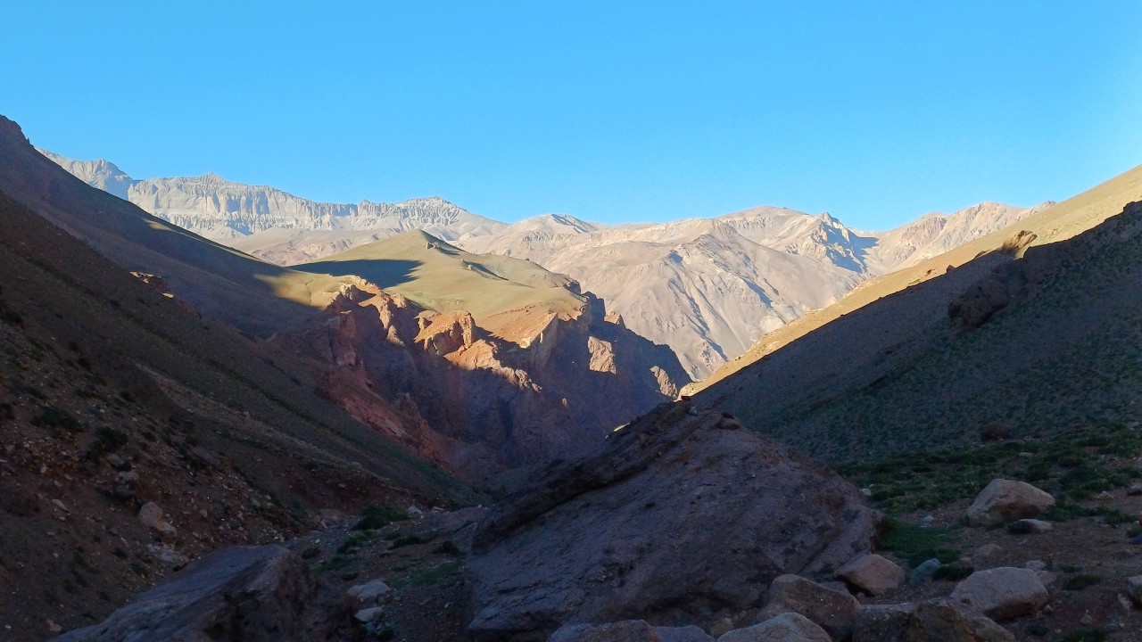 Trekking y ascenso al Cerro Penitentes