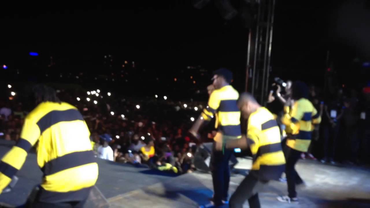 KIFF NO BEAT - Performance Live Palais de la Culture