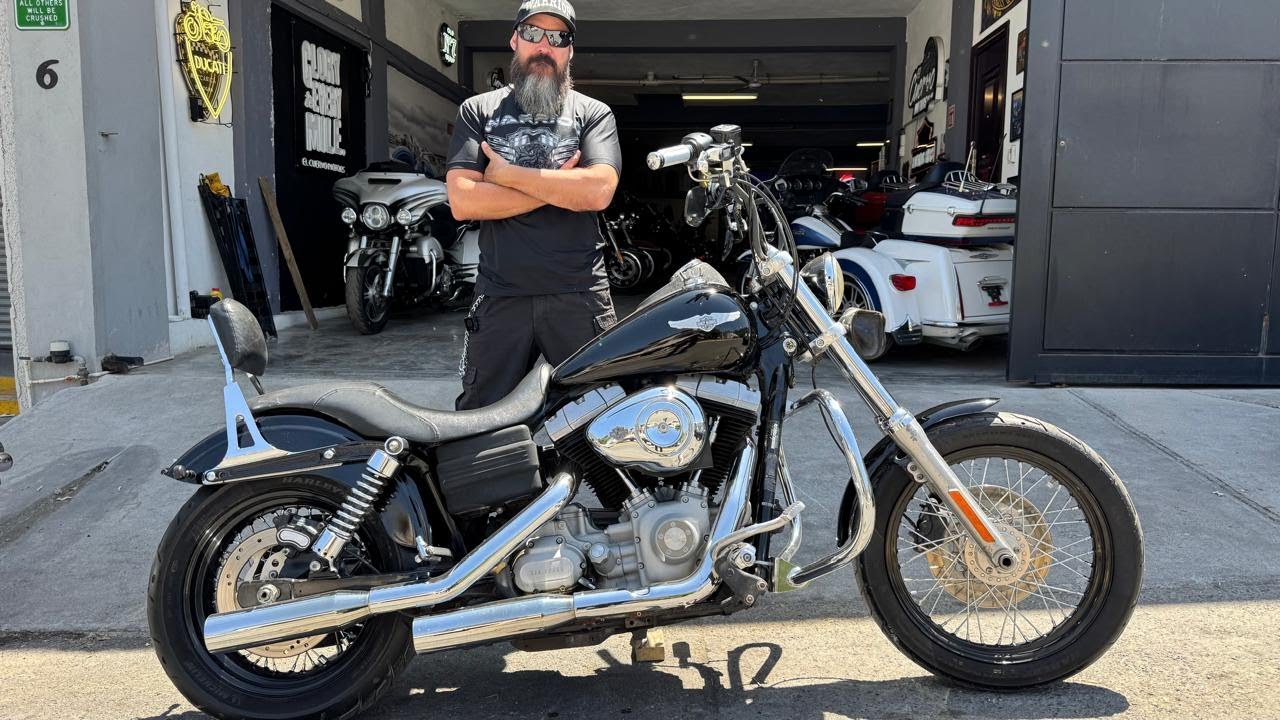 HARLEY DAVIDSON DYNA STREET BOB 2009