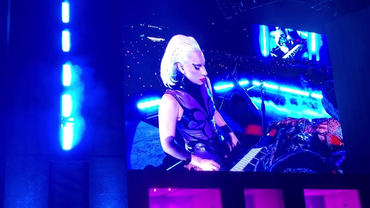 Lady Gaga - The Edge of Glory (Chromatica Tour - Los Angeles) 9/10/22
