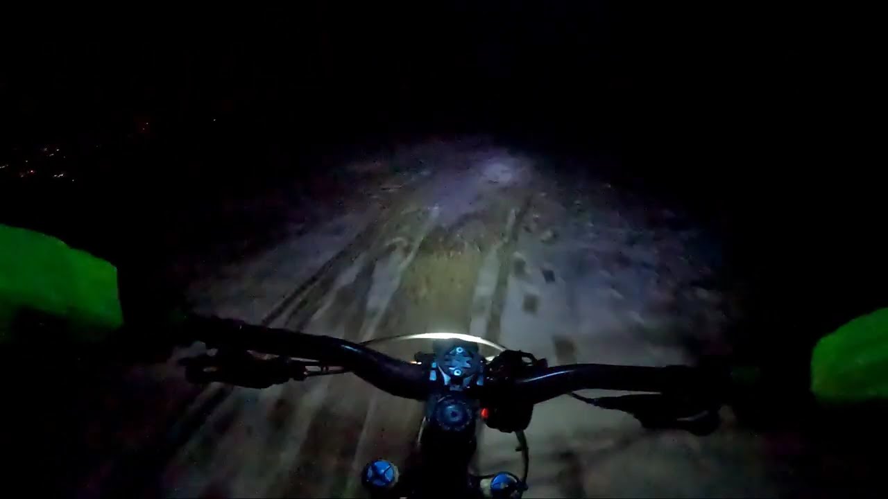 Un bel giro in MTB sulla neve di Valfredda Terza parte Venezia delle nevi.