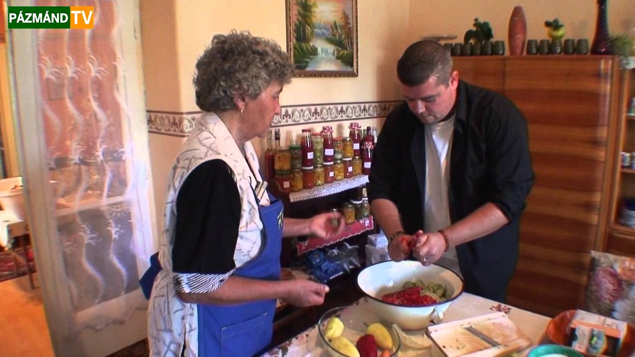 Pázmánd TV - Heti Plusz - Csalamádé készítés Annus nénivel - 2014. HD