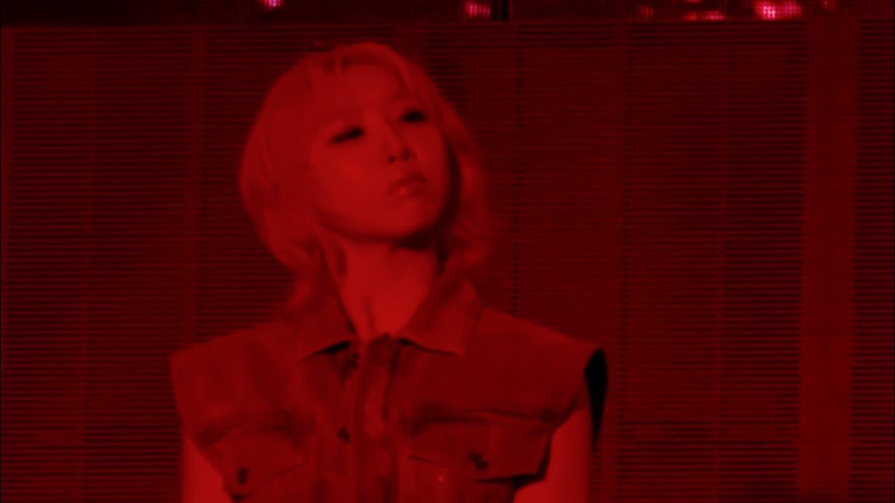 20250831 2NE1 - Fire @ Waterbomb Singapore 2025 (MINZY FANCAM)