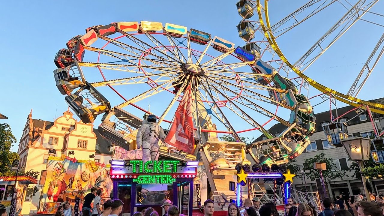 Thrilling Upside Down Ride 