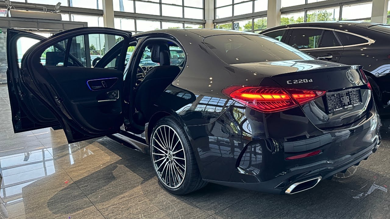 2024 Mercedes-Benz C220d - Interior and Exterior Details