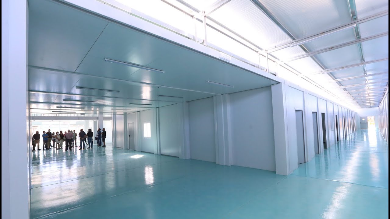 El IES Azorín comienza el traslado a las aulas prefabricadas