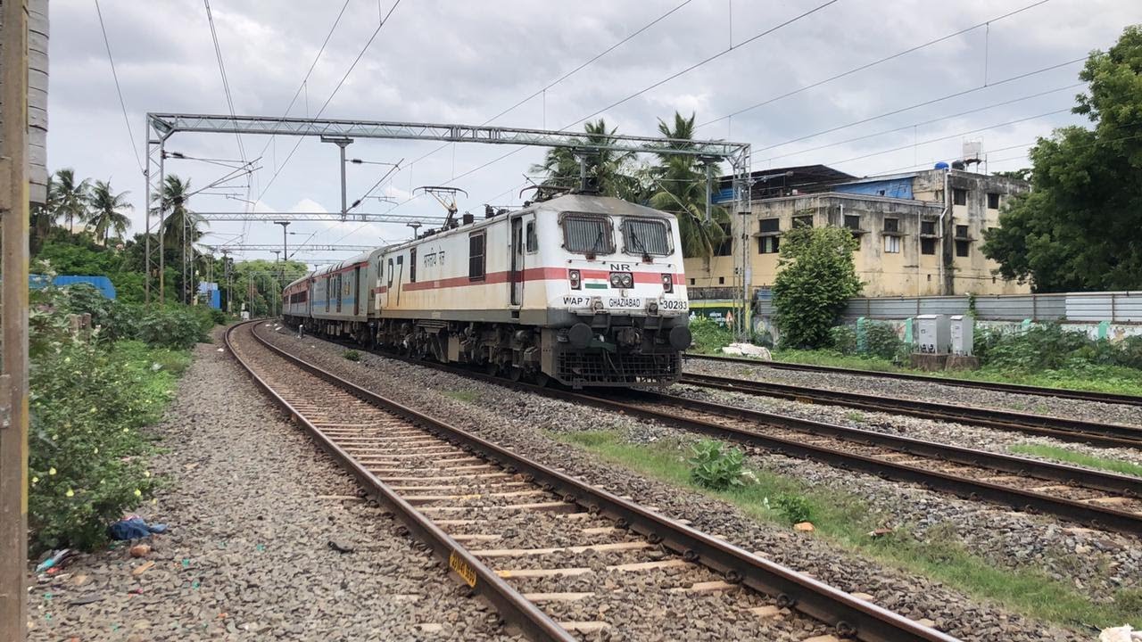 IMPRESSIVE Twin Horn GZB WAP7 30283 | Pondicherry - New Delhi Superfast Express | Indian Railways