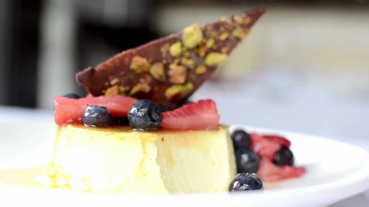 Как приготовить классический кокосовый флан | Рецепт кокосового флана | Allrecipes.com