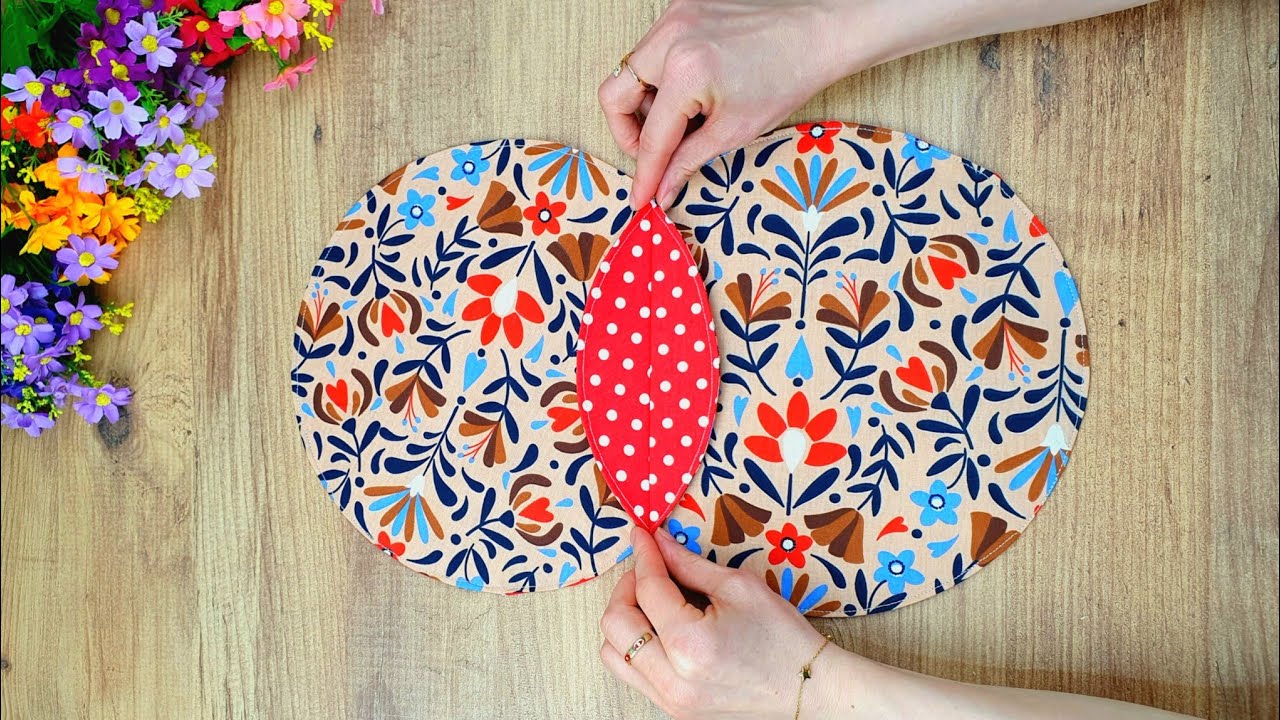 This Simple Fabric Fold Turns Into a Surprisingly Stylish Bag