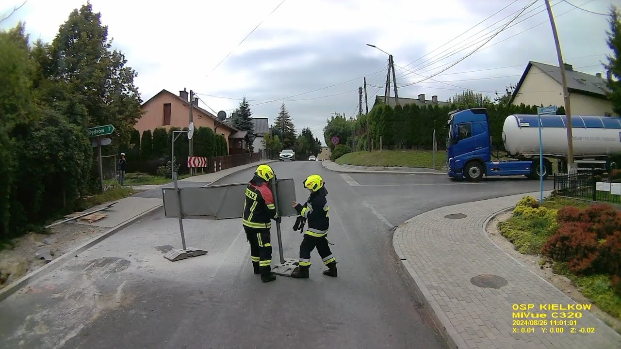 [REJESTRATOR112/odc.61] PRZECŁAW – POŻAR NIEUŻYTKÓW [ZAMKNIĘTA DROGA!]