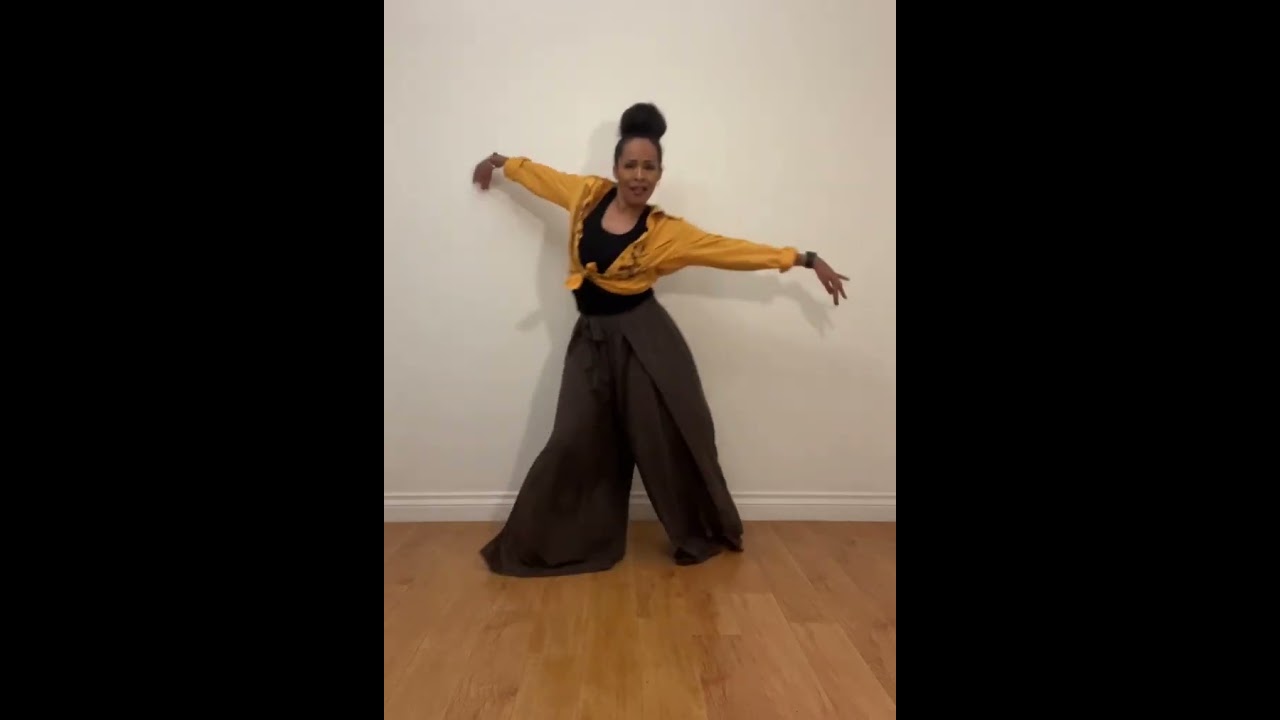 💦💦 “Water”-Tyla (Easy Dance-Along with Adrianne AH) 💦💦
