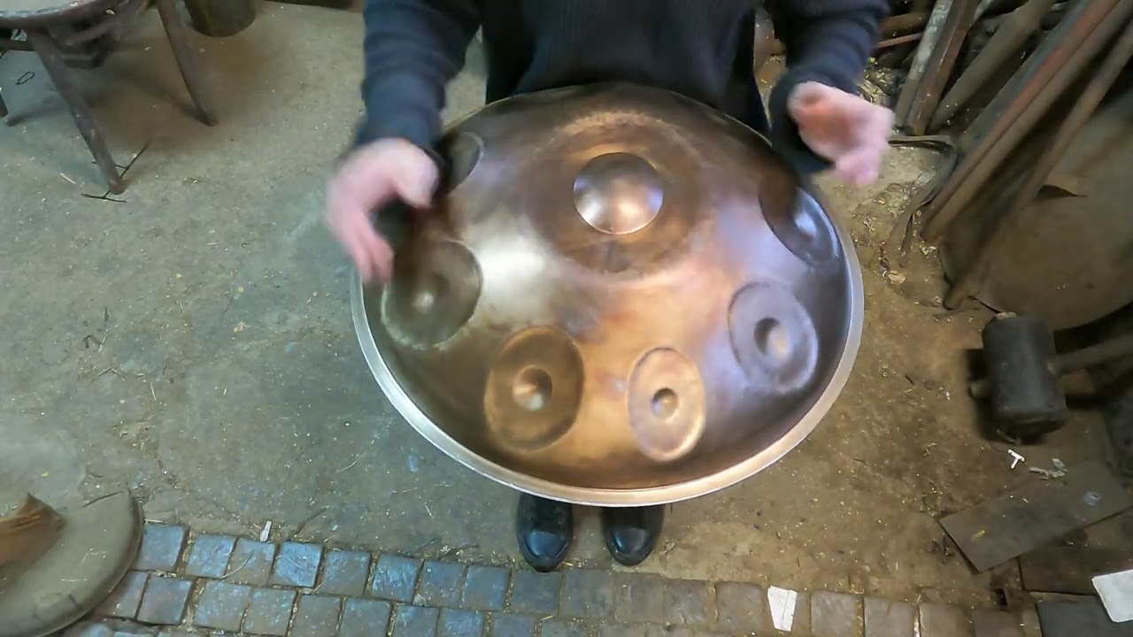 MagicPan HandPan C Pygmy 8+1 ember