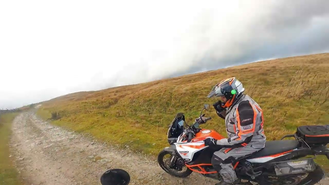 Yam T7 world raid and KTM 1290 get airborne 😲