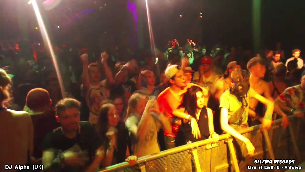 DJ Alpha Live at Earth B