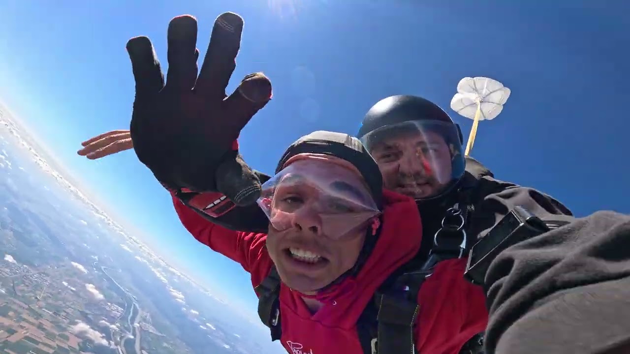 Saut en parachute Tandem Bastien 2025
