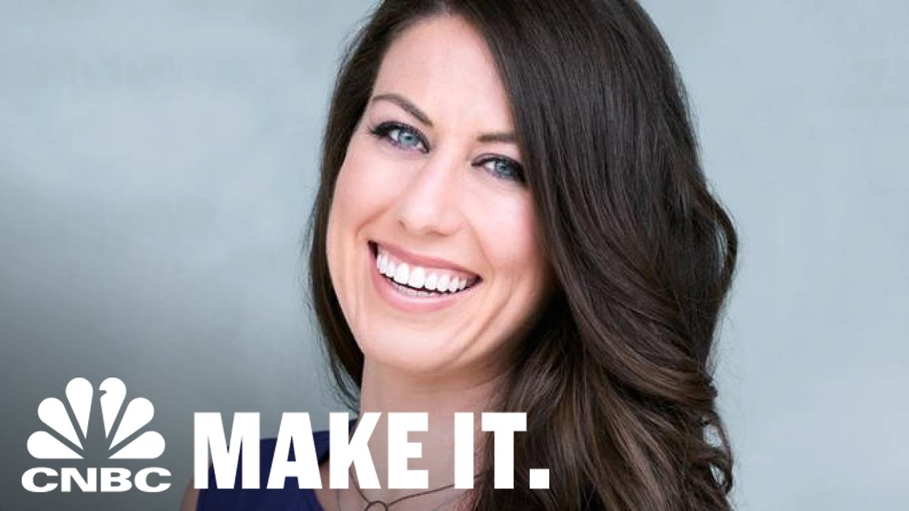 Google Career Coach Jenny Blake Explains Secret Strengths Of Introverts | CNBC Make It.