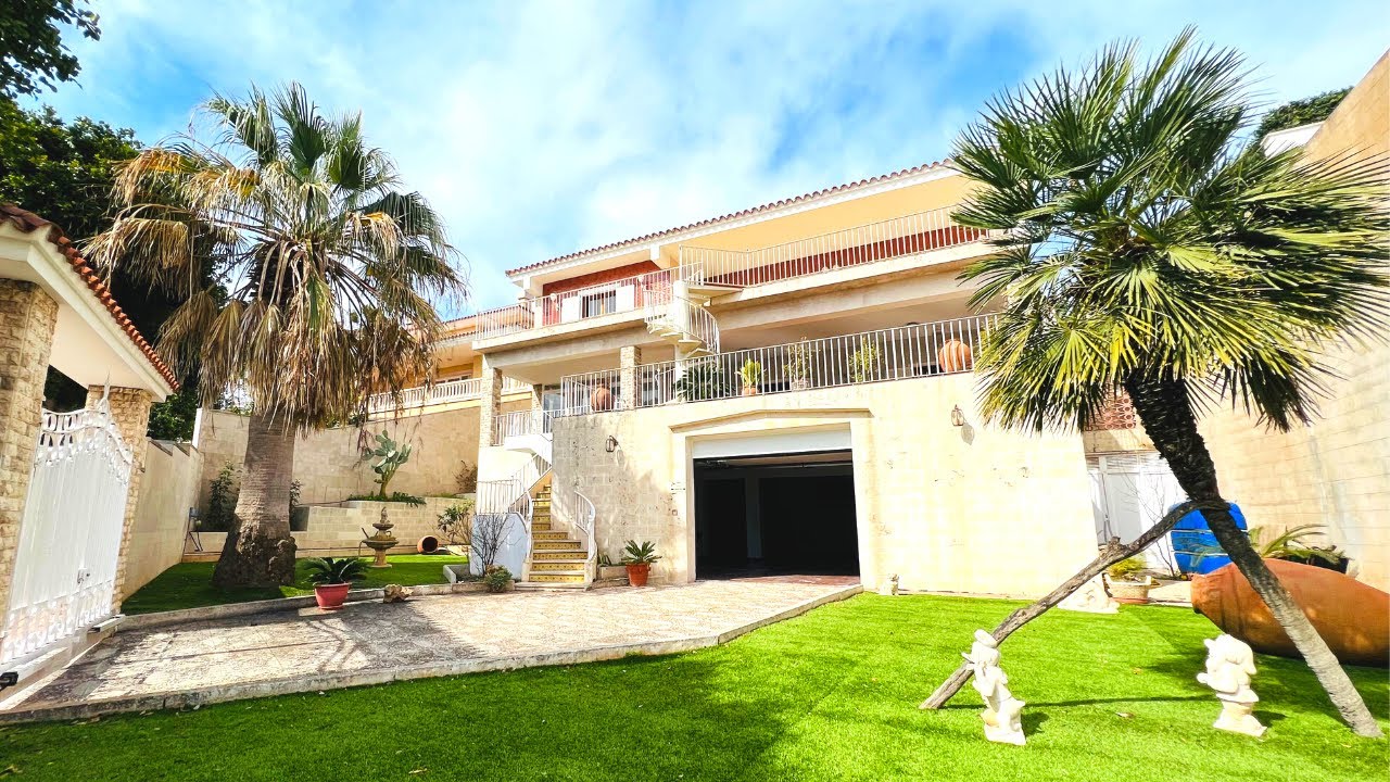 Magnífica e imponente casa señorial con vistas al mar en Mahón ‼️ (REF: 4385 Casas En Menorca)