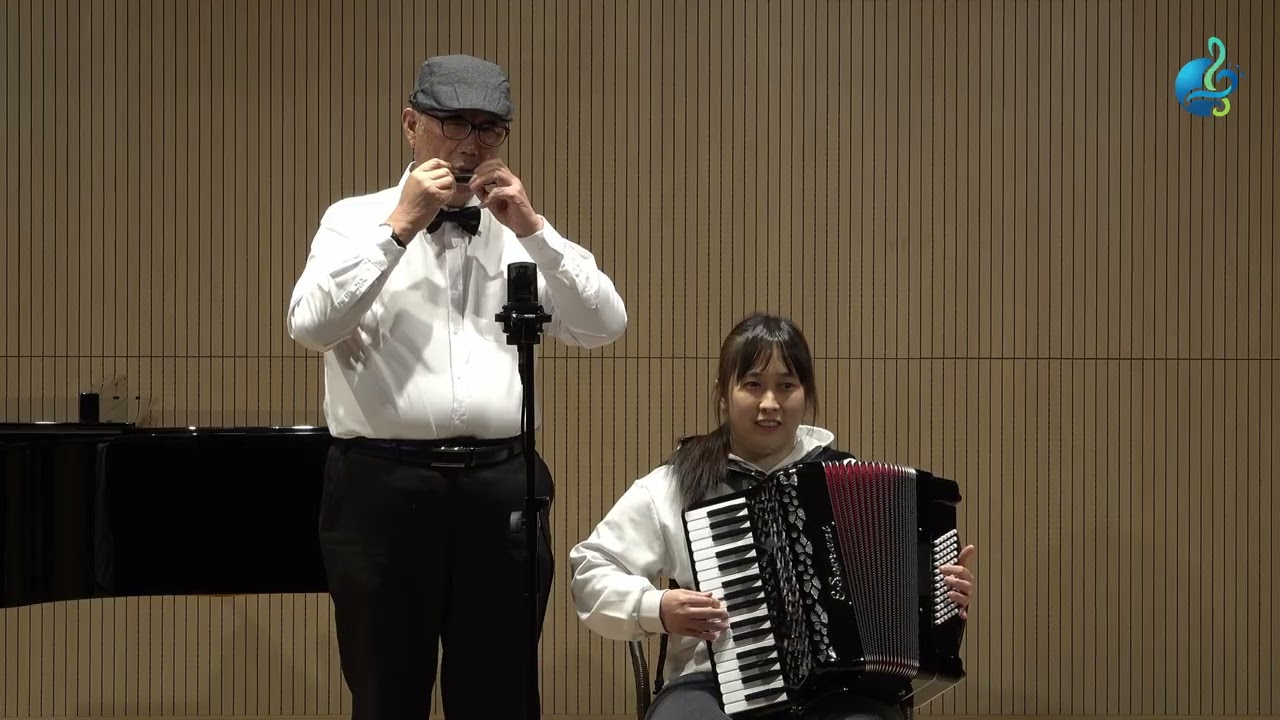 Duet 아코디언 하모니카연주 이분진. 윤영근 '메기의 추억' J. A. Butterfield