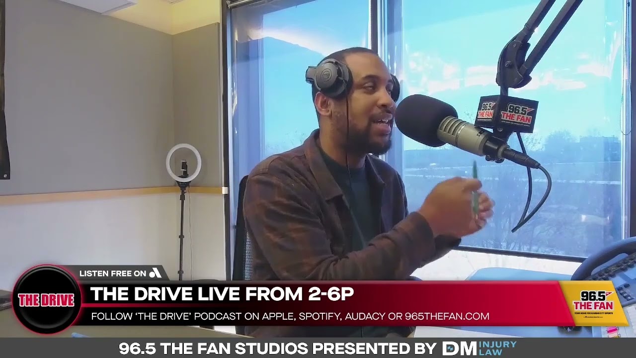 C-Dot Reacts to the Chiefs Signing of Kenneth Walker