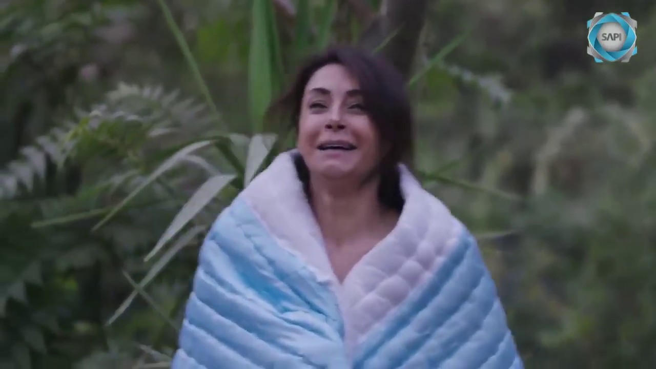 اجمل مقاطع مسلسل شبابيك |  ليه القصة  قصة مصاري؟ ما عم بتخيل منظرك وانتي فايتي على الحي بهيدا المنظر
