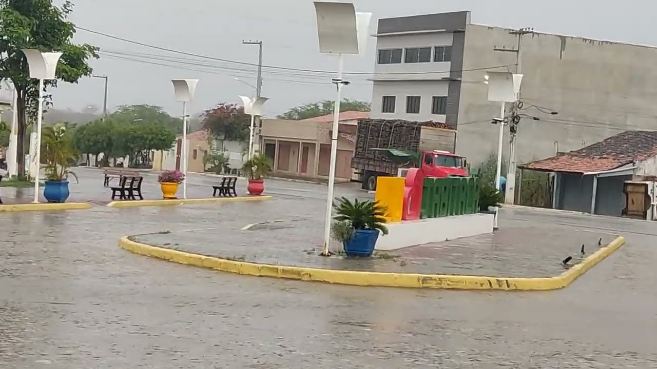 A Chuva Chegou no Sertão de Pernambuco 