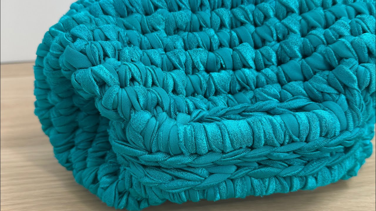 Crochetbag Tutorial Clutchbag con base più grande #Clutchbag #Crochetbag #crochet #uncinetto