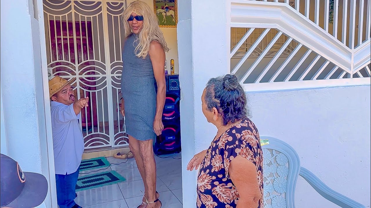 MÃE DE PILILIU DESCOBRE QUE ELE ESTÁ COM UMA MORENA DO PACOTÃO | PILILIU DA RESENHA