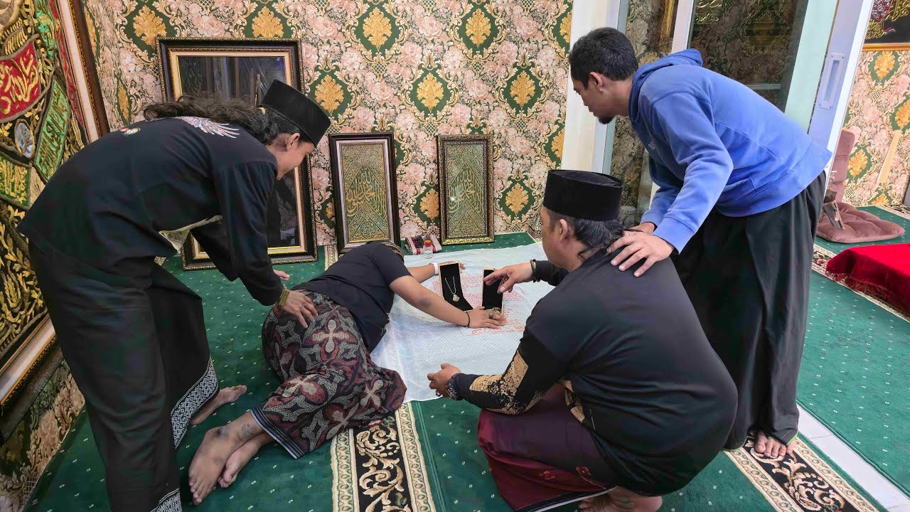 🔴LIVE‼️ABAH GUS AANG TIDAK SADARKAN DIRI SAAT MEMEGANG LIONTIN SEJAGAD RAYA DAN MENGASMAKAN PRODUK