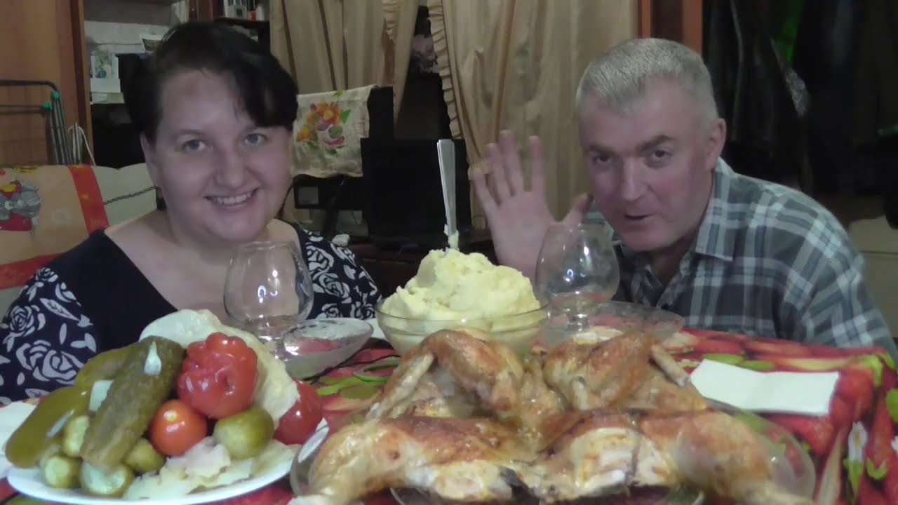 MUKBANG RUSSIA|CHICKEN WITH MASHED POTATOES|ПЮРЕШКА|КУРОЧКА|СОЛЁНОСТИ|немного ASMR | 먹방|ДОМАШНЯЯ ЕДА