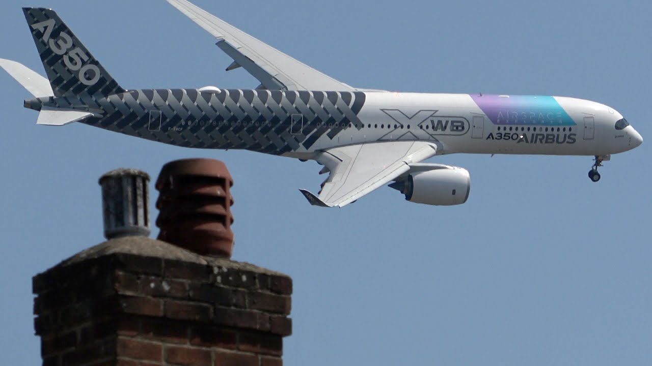 Farnborough Airshow - At home!  🌴😎Day 2/3. Boeing 777X; 737 Max 10, Airbus A350-900; Embraer E190.