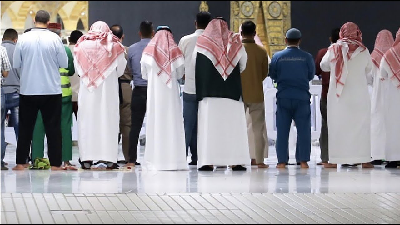 Live Fajar Adhan at Kabah ||اذان صلوۃ الفجر فی المکہ المکرمہ