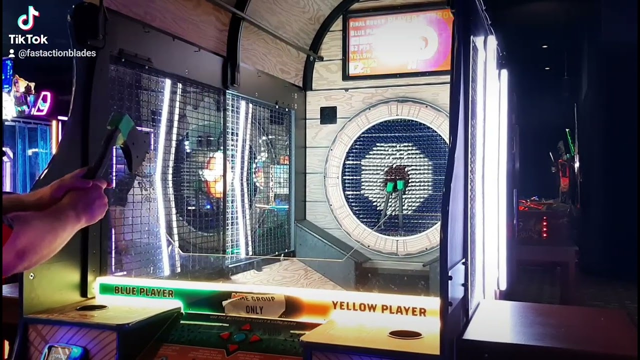 Hatchet Hero Video Game Axe Throwing / Dave & Busters / Triple Bullseye