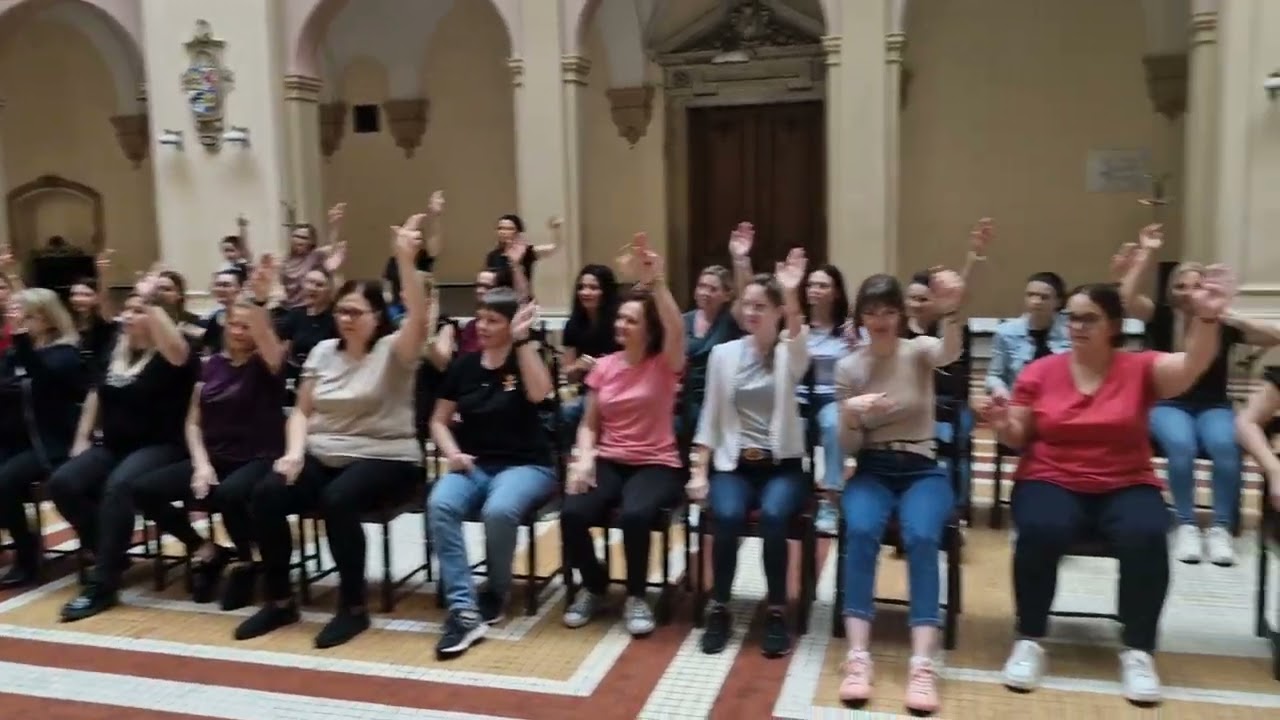 NA TAPCZANIE SIEDZI LEŃ- APT, Metoda EDUMUZ