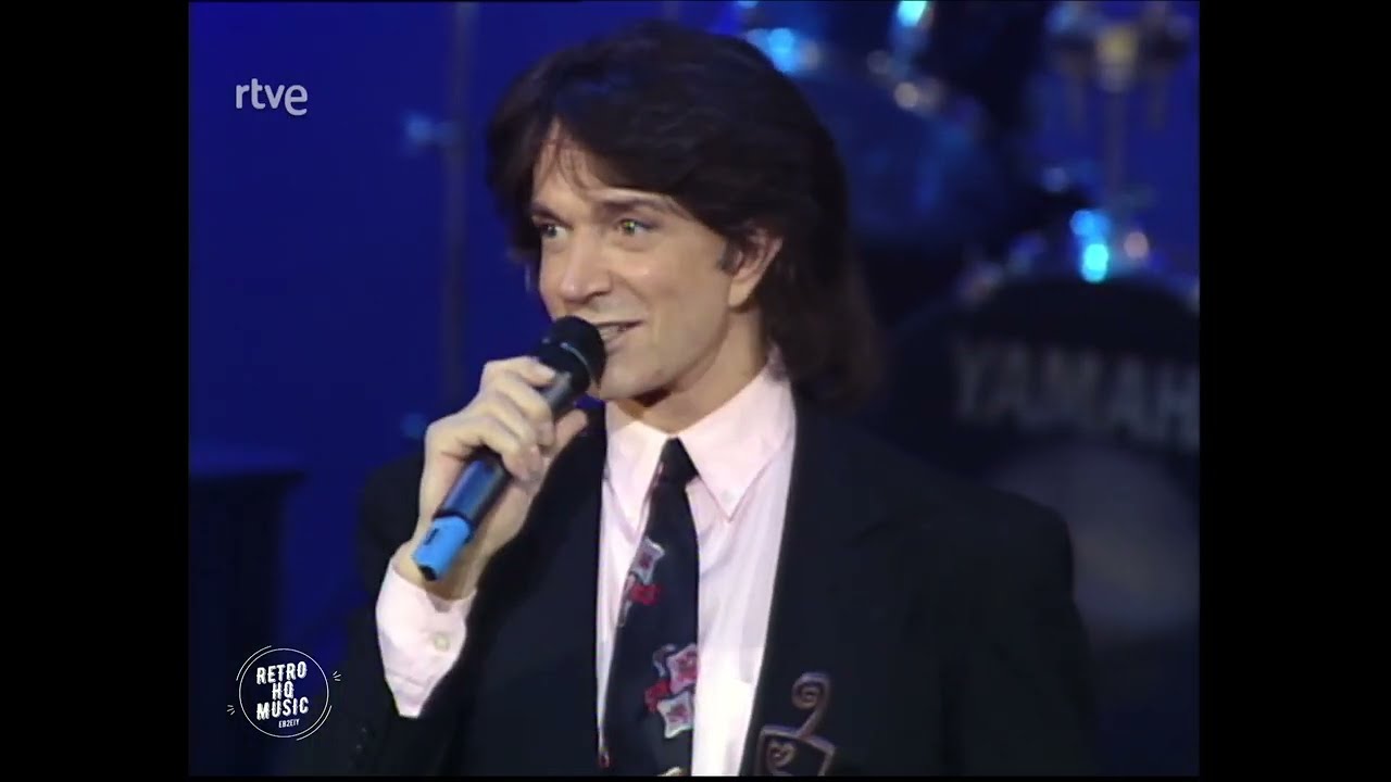 CAMILO SESTO - Gala Corazones De Oro (TVE - 2001) - Entrega de premio