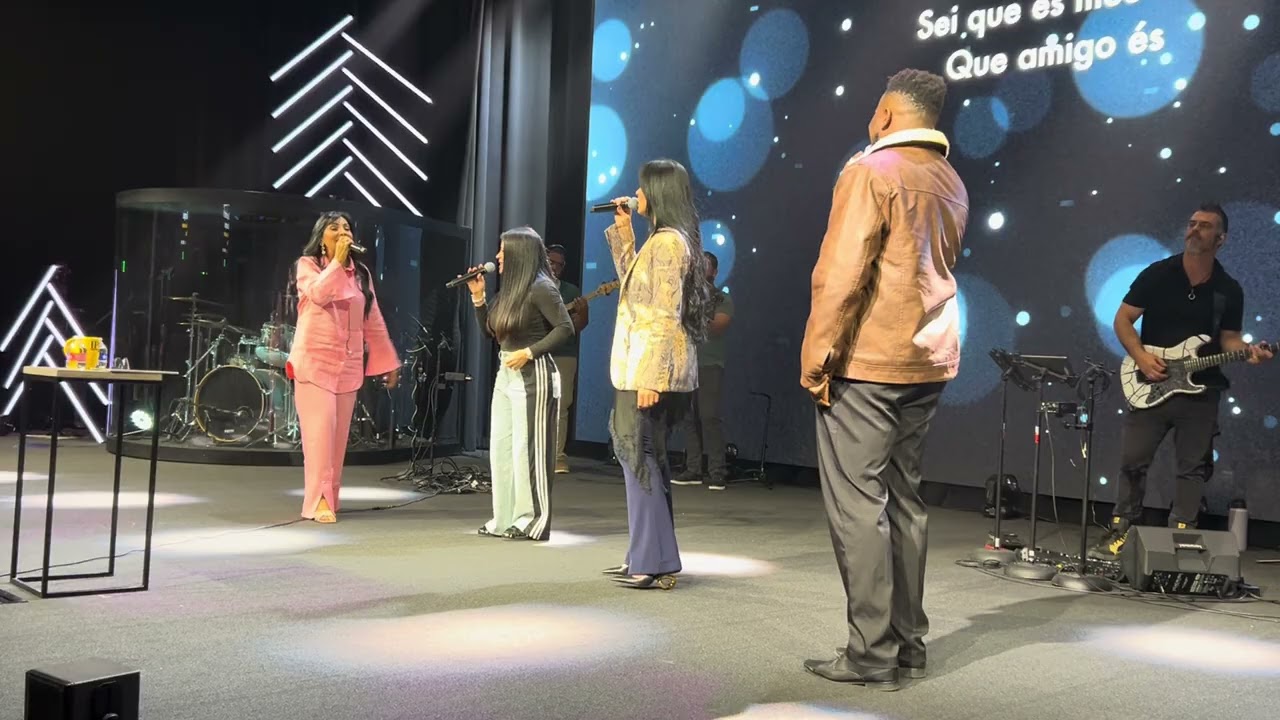 IPAN Houston Cantores Gospel: Fernanda Brum, Eyshila Oliveira e Paulo Seteko!