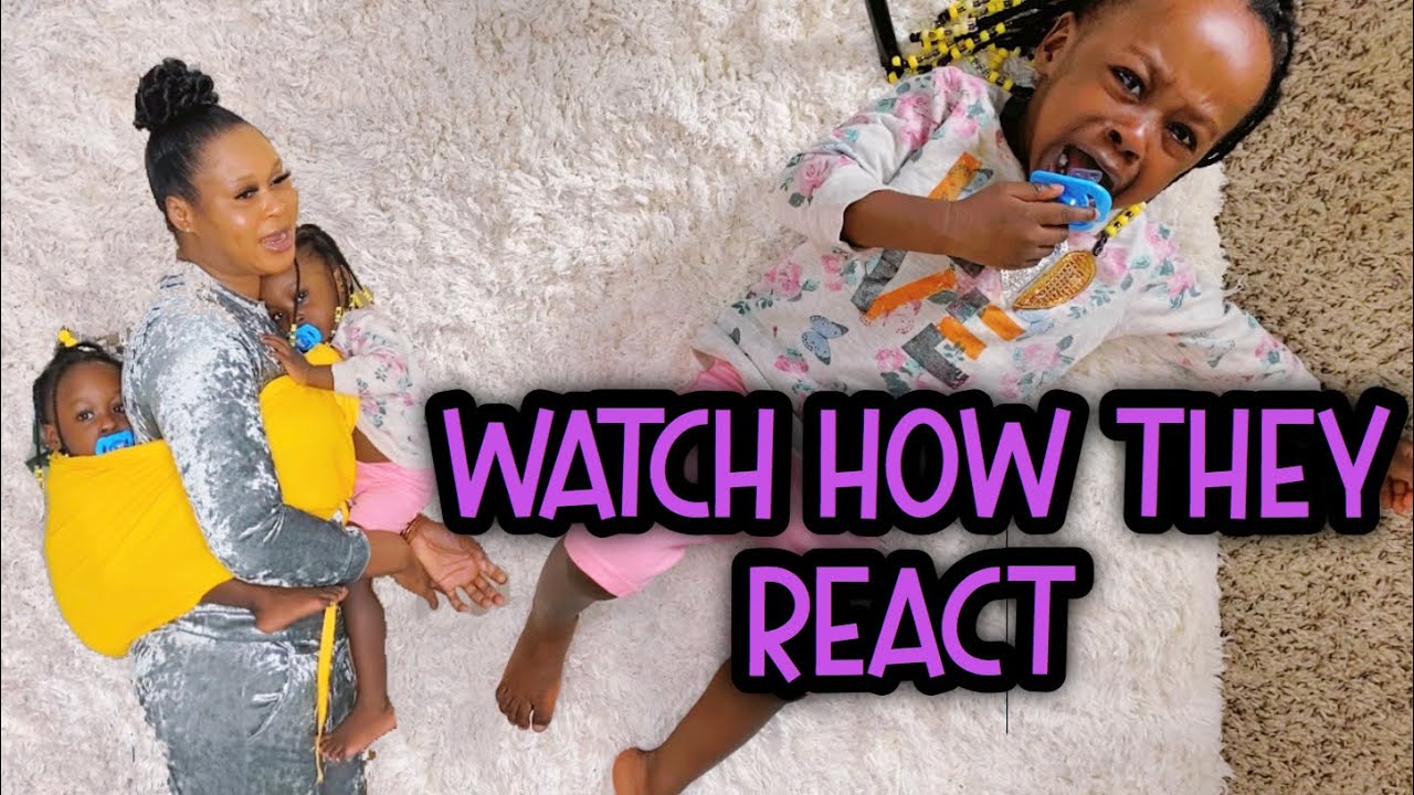 TWINS CRY OVER MOMS BACK CARRYING (AFRICAN STYLE)