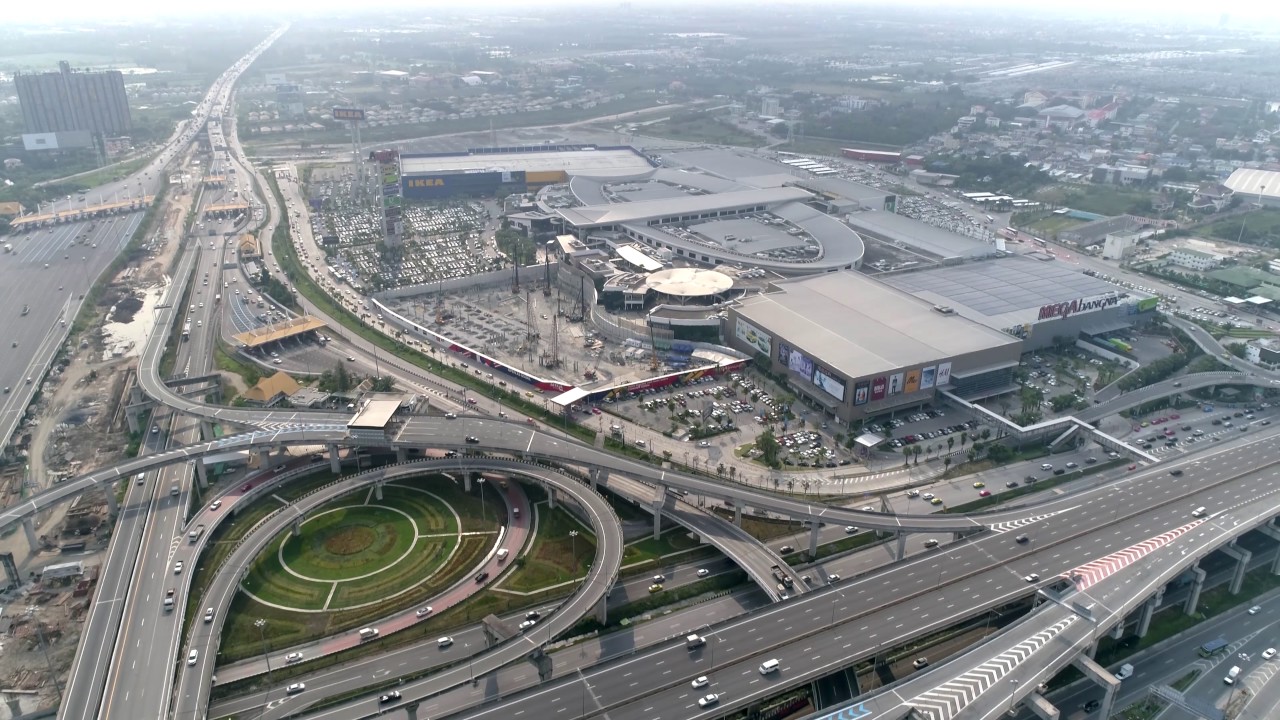 4K video of Motorway 9 and MEGA Bangna