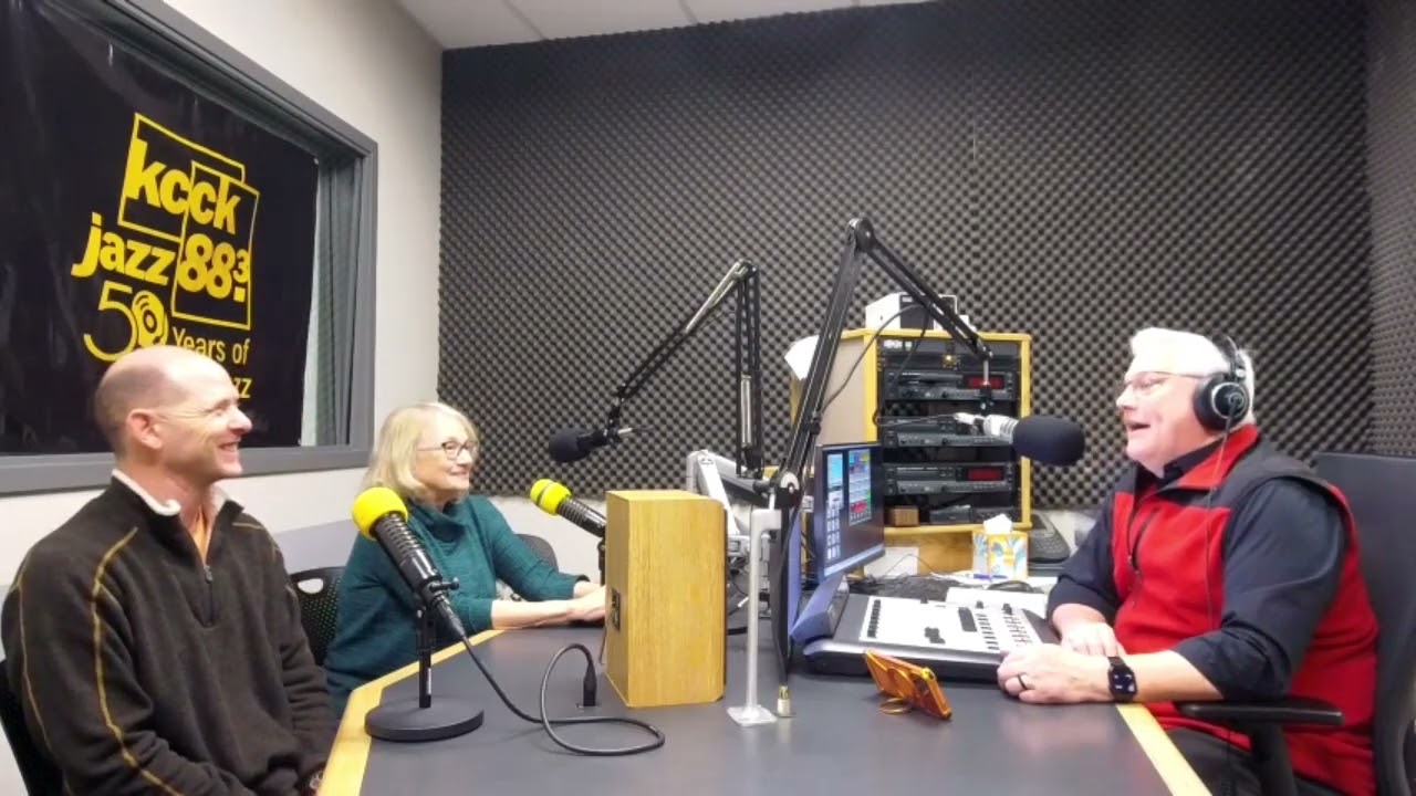 Culture Crawl 1165 “The Odd Couple in a Retirement Home”