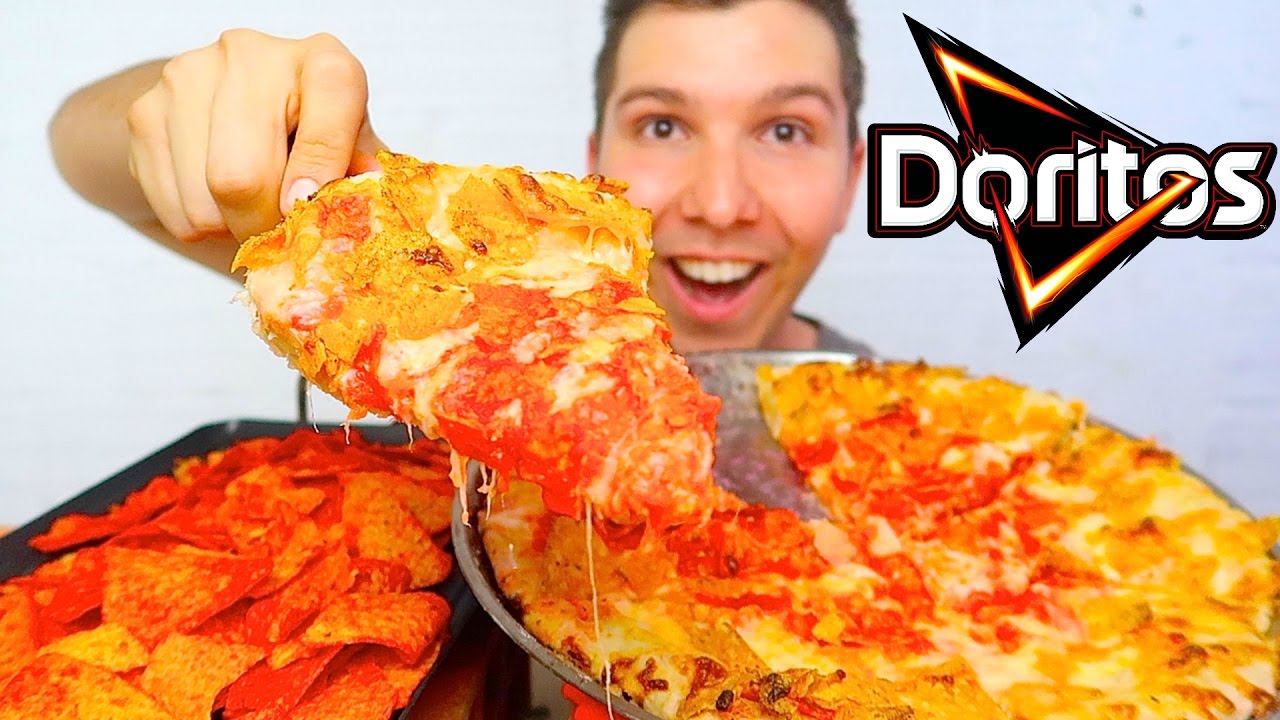 HOT DORITOS CHEESY PIZZA • Mukbang & Recipe