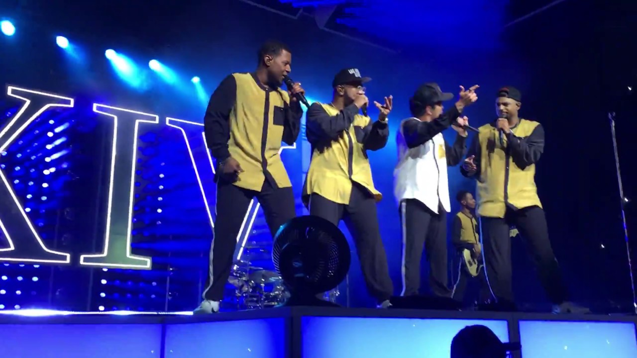 Bruno Mars - 24K Magic live Amsterdam (May 10th 2017)