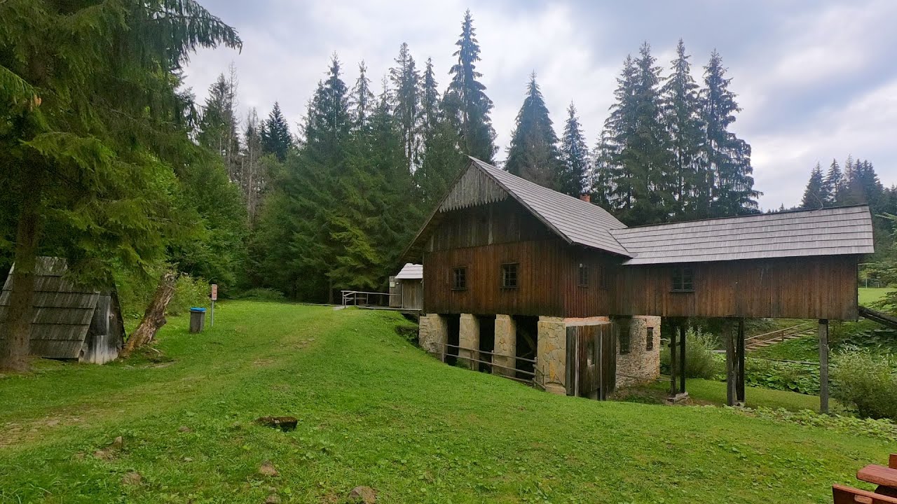 M&uacute;zeum kysuckej dediny - Vychylovka