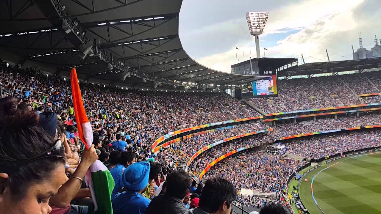 This is what 80000 Indians sound like!!!