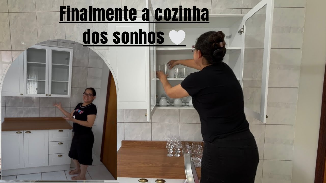 Depois de 2 meses sem armário, minha cozinha finalmente começou a tomar forma 🤍